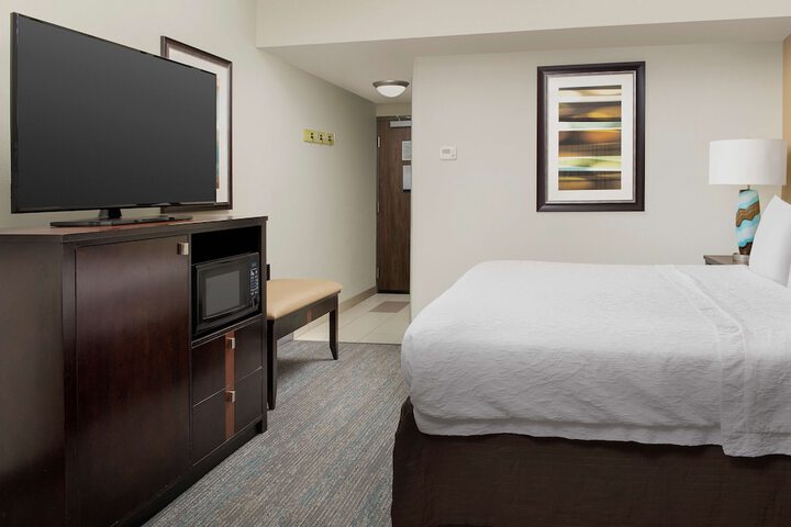 Room 16 of 41