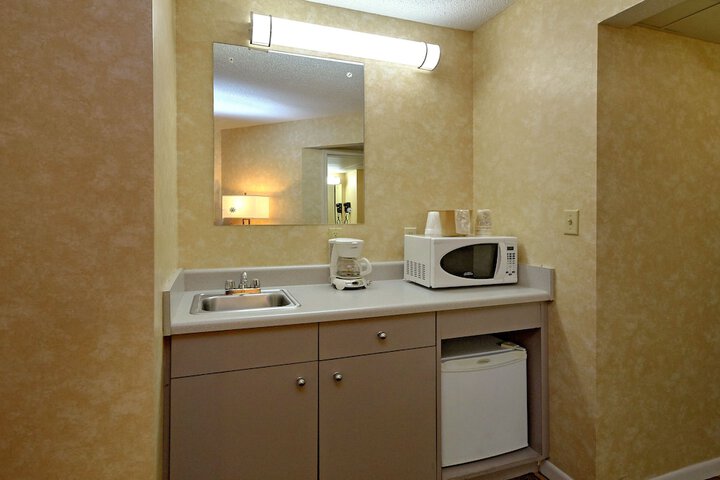 Room 45 of 150