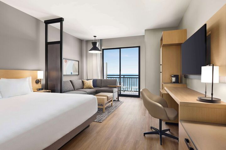 Hyatt Place Virginia Beach / Oceanfront