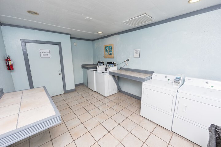 Room 46 of 72