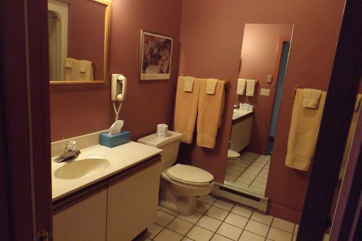 Room 5 of 23