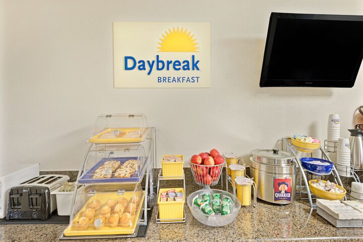 Breakfast/Coffee Service 19 of 20