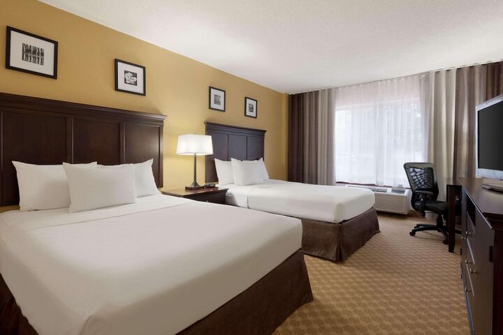 Room 15 of 21