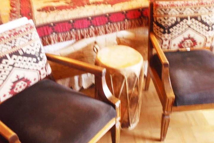 TOUCHSTONE INN