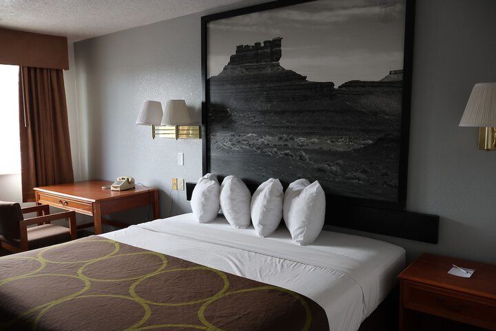 Room 12 of 47