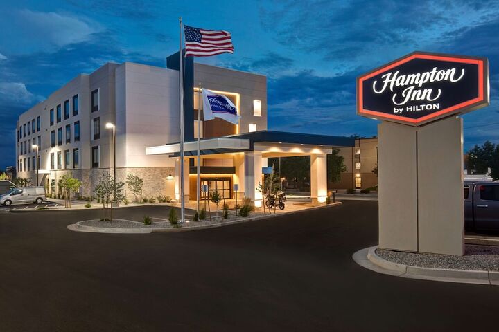 Hotel 4 of 43