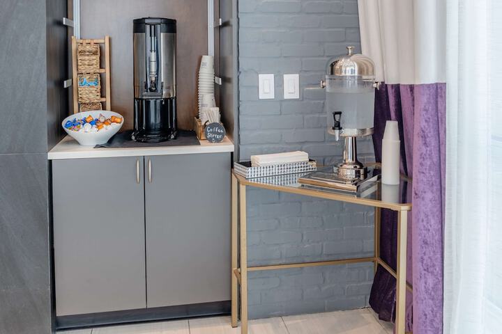 TRYP by Wyndham Savannah Downtown / Historic District