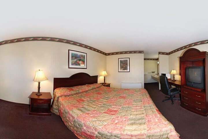 Quality Inn & Suites Cameron Park Shingle Springs