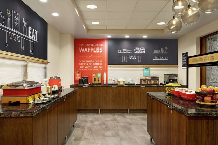 Hampton Inn & Suites Tacoma / Puyallup