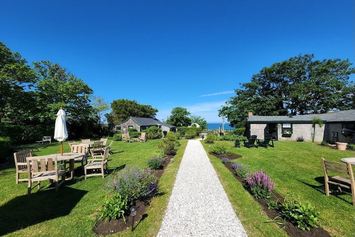 Summer House Hotel