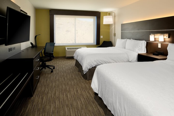 Room 34 of 57