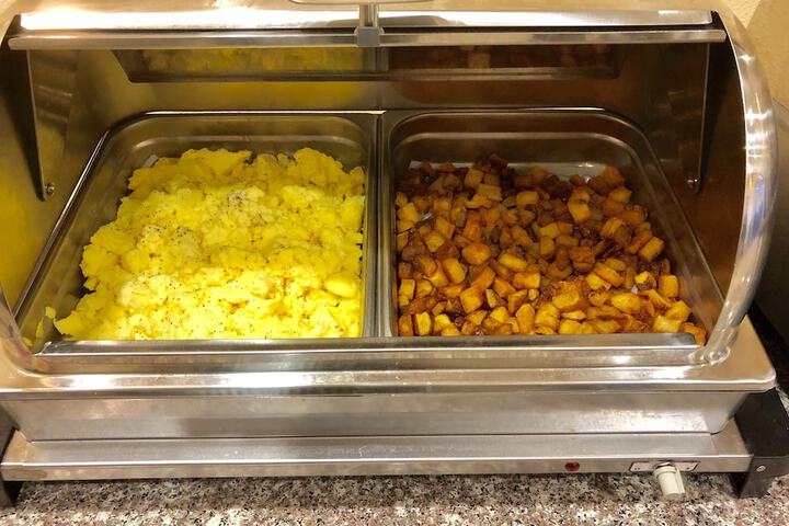 Quality Inn & Suites Minot North