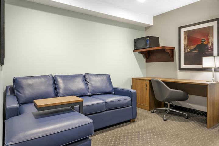 Best Western Plus Woodstock Hotel & Conference Centre