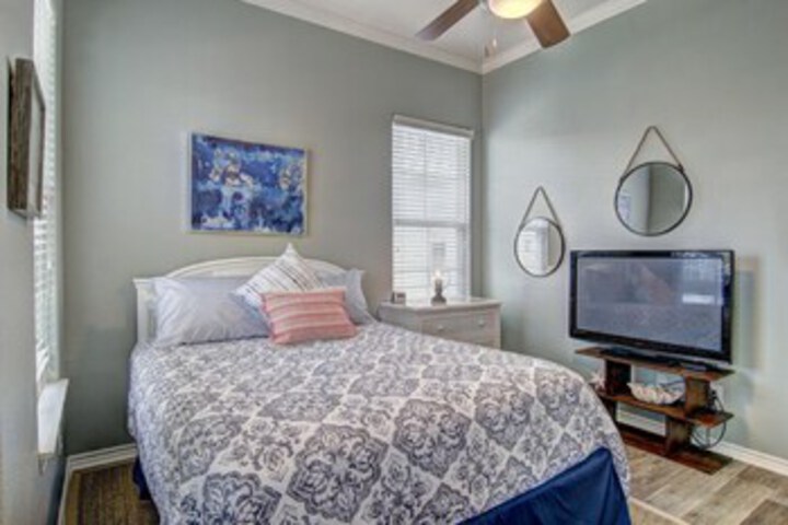 Cinnamon Shore- Sandy Banks 120 ST