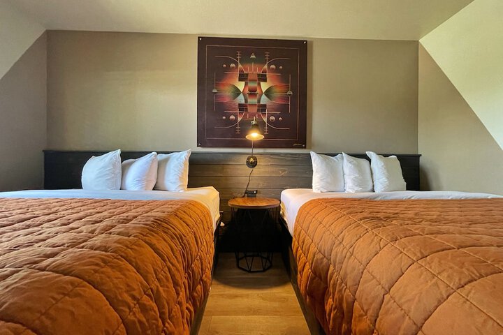Room 71 of 93