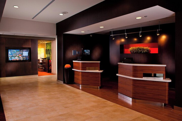 Hotel Interior 9 of 36