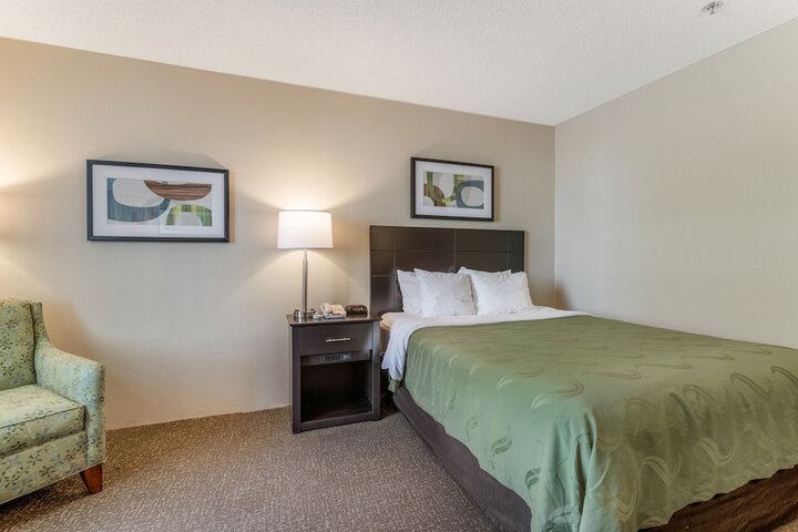 Room 16 of 29