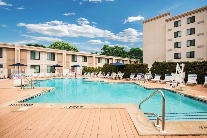 Holiday Inn Hasbrouck Heights-Meadowlands by IHG