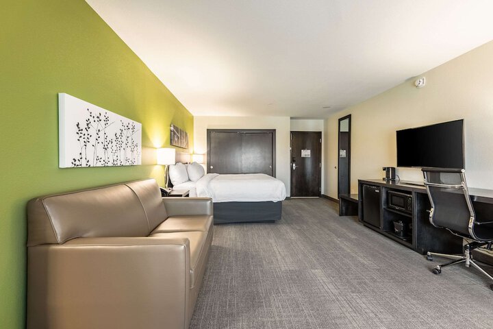 Room 14 of 47