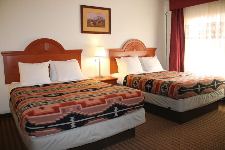 Room 25 of 42