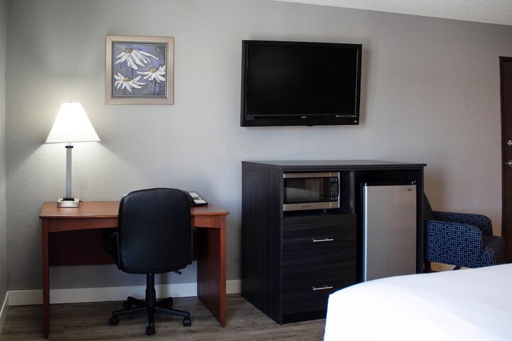 Room 15 of 45