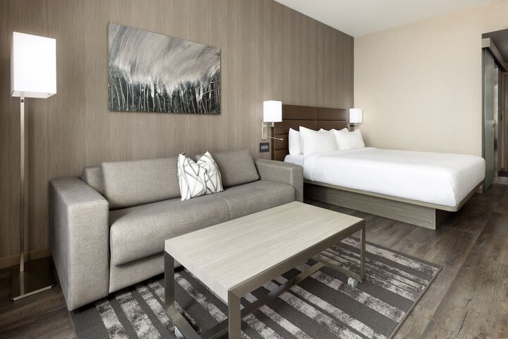 Room 21 of 58