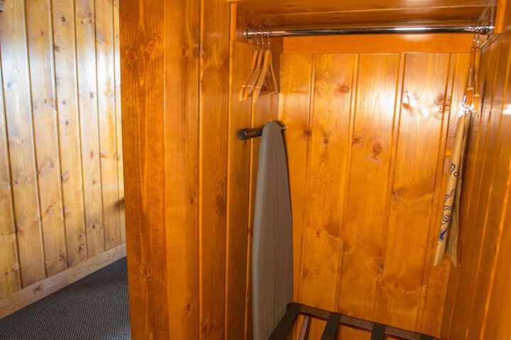 Room 25 of 100