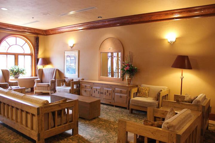 Hotel Interior 16 of 91