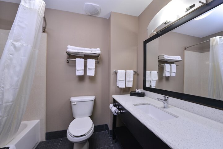 Room 19 of 25