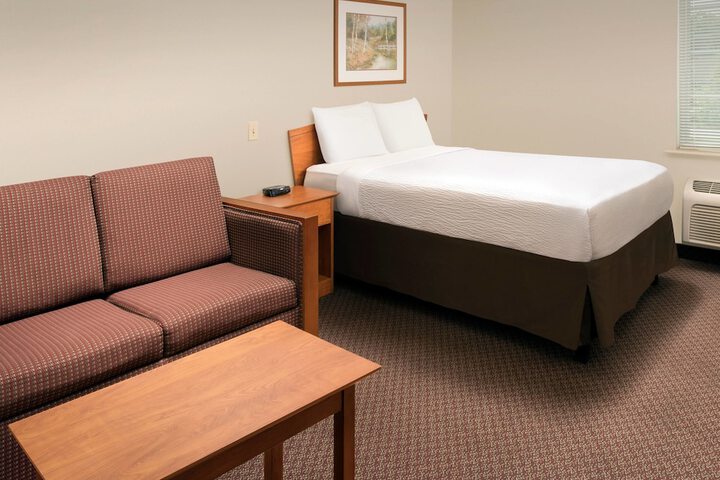 WoodSpring Suites Charlotte Gastonia