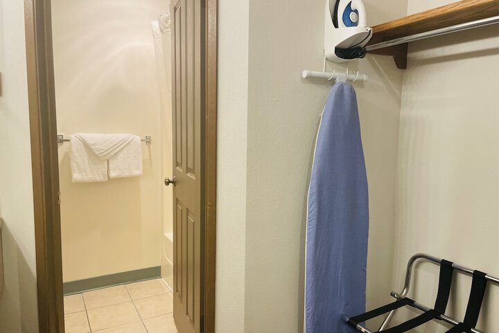 Americas Best Value Inn Sandpoint