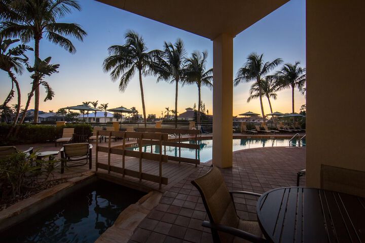 Holiday Inn Club Vacations Sunset Cove Resort by IHG