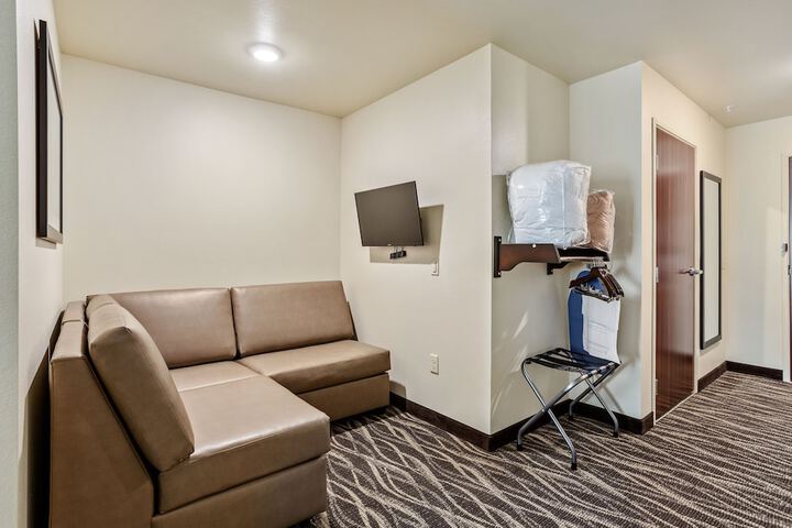 Room 31 of 49