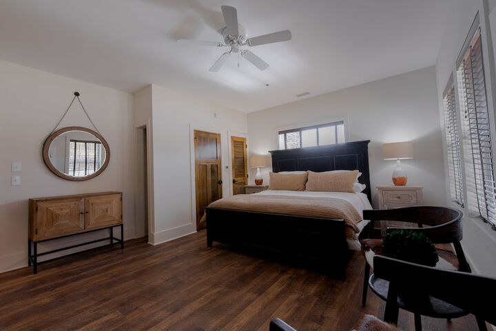 Room 8 of 48