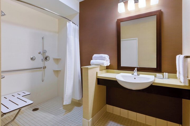 Fairfield Inn & Suites Riverside Corona / Norco
