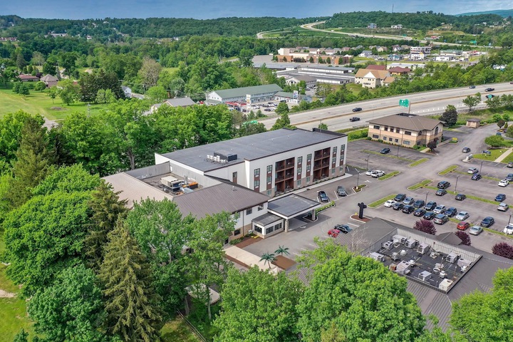 The Cranberry an Ascend Collection Hotel