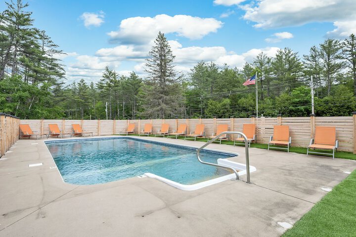 Pool 13 of 185