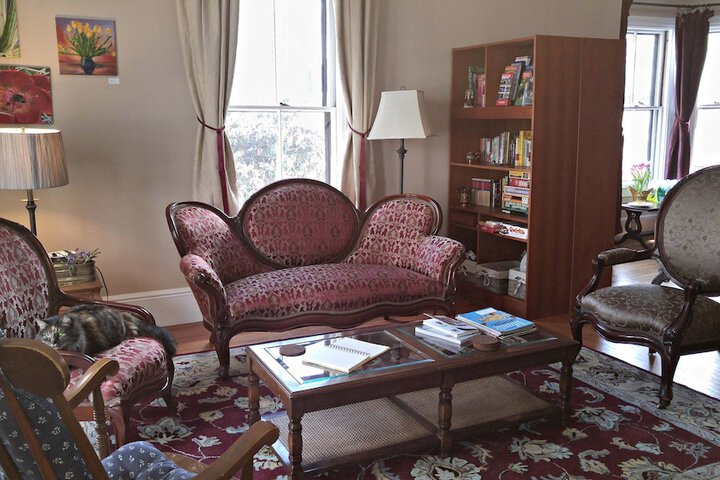 Davis Square Inn