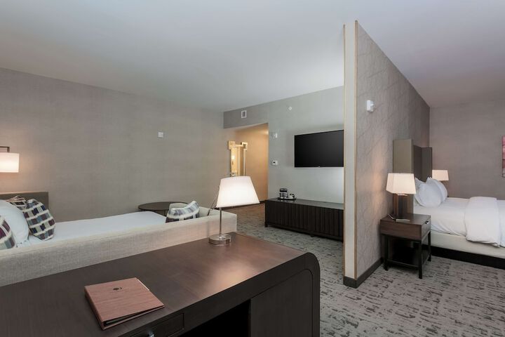 Room 46 of 92