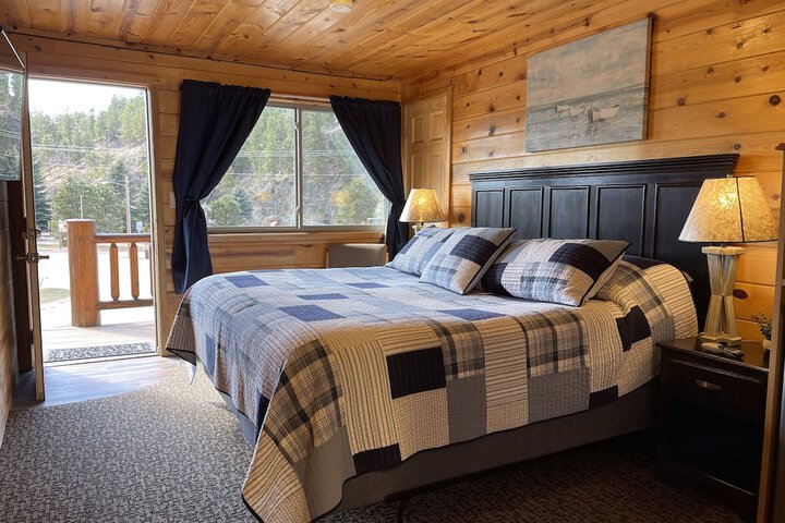 Mountain View Lodge & Cabins