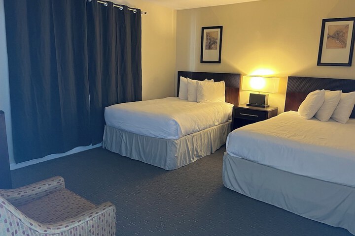 Room 12 of 22
