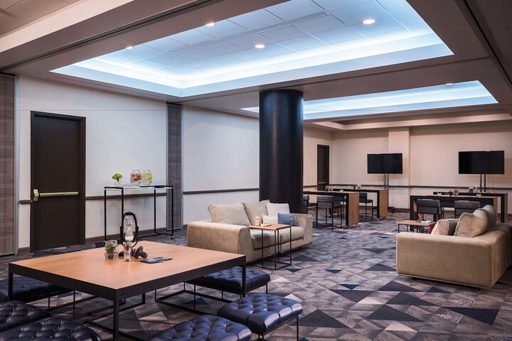 Renaissance Toledo Downtown Hotel
