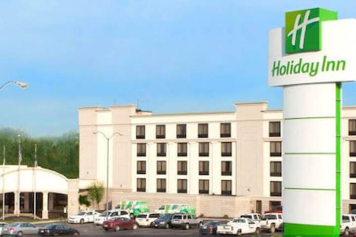 Holiday Inn Cleveland-S Independence by IHG