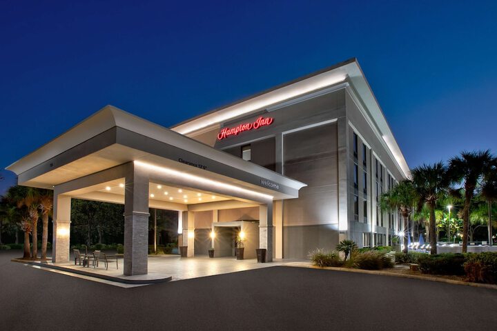 Hotel 2 of 48