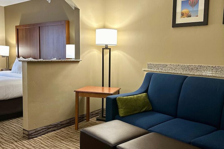 Room 29 of 83