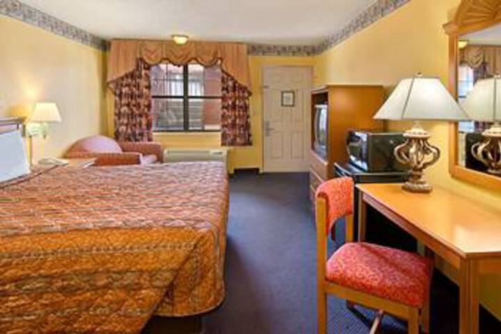 Seven Oaks Inn Jasper