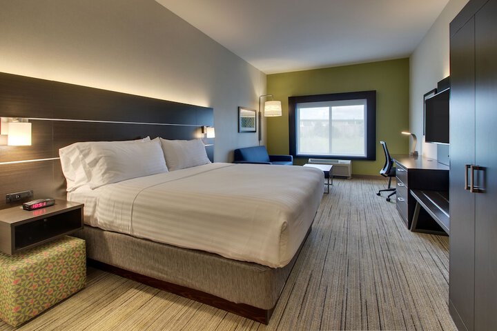 Room 46 of 72