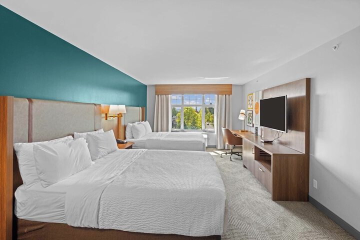 Holiday Inn Hotel & Suites Surrey East Cloverdale by IHG