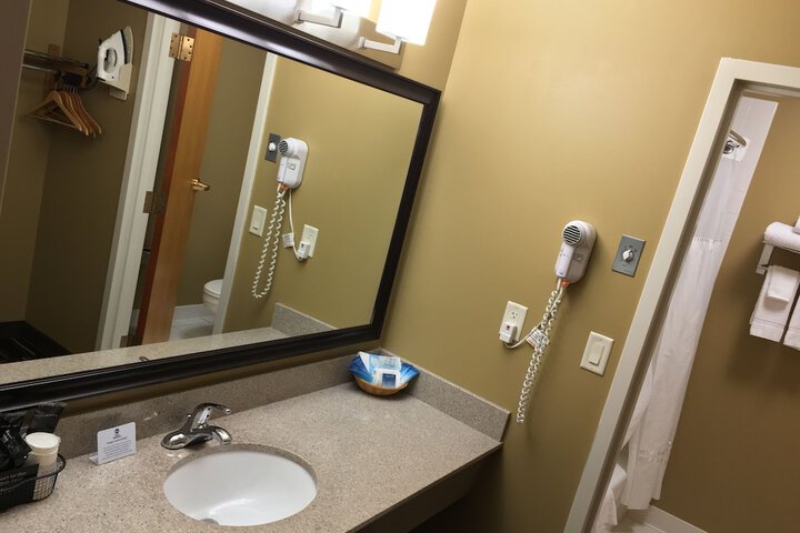 Room 12 of 42