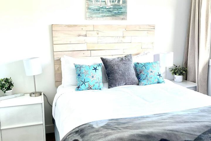 Room 44 of 144
